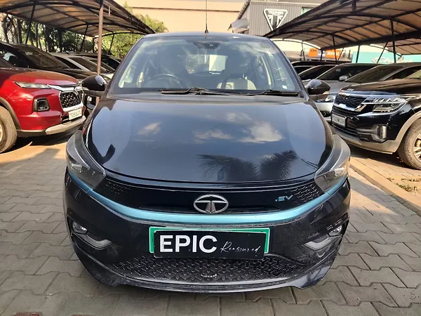 Tata Tiago EV XZ Plus Tech LUX Long Range [2022-2025] - Photo 2