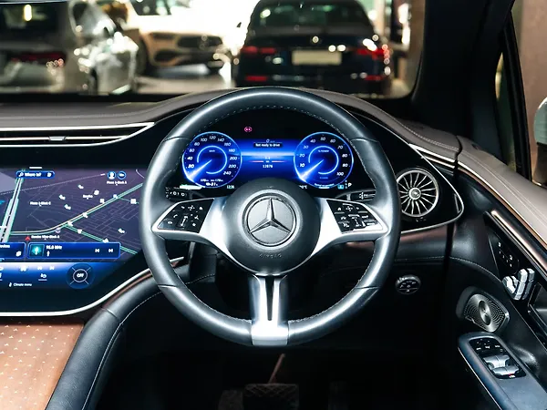 Mercedes-Benz EQE SUV 500 4MATIC - Photo 8
