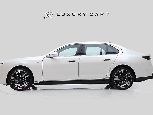 BMW i7 eDrive50 M Sport - Photo 3