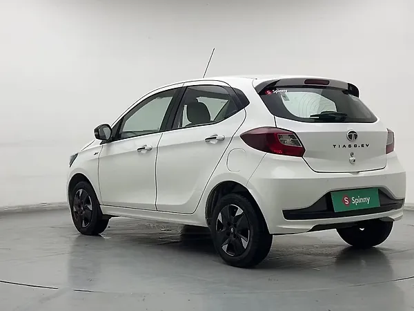 Tata Tiago EV XZ Plus Long Range [2022-2025] - Photo 4