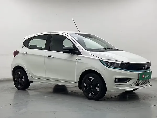 Tata Tiago EV XZ Plus Long Range [2022-2025] - Photo 8
