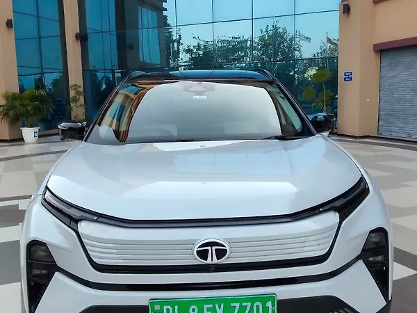 Tata Harrier EV Empowered AWD 75.0 kWh ACFC