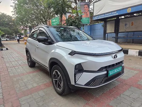 Tata Nexon EV Empowered Plus Long Range - Photo 3