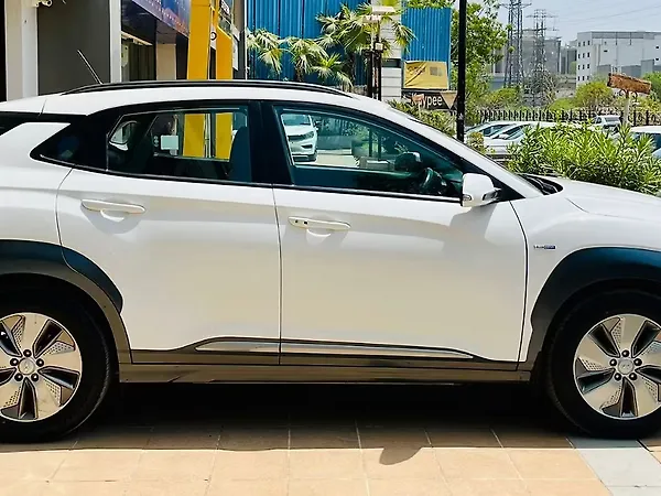 Hyundai Kona Electric Premium - Photo 6