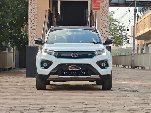 Tata Nexon EV XZ Plus - Photo 2