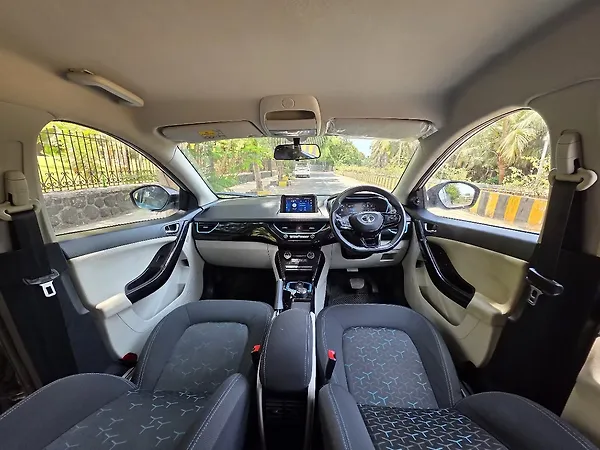 Tata Nexon EV XZ Plus - Photo 7