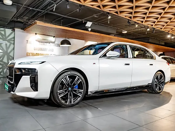 BMW i7 eDrive50 M Sport - Photo 3