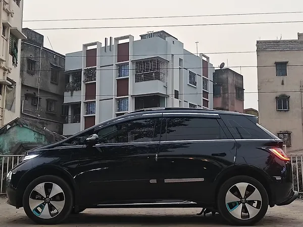 MG Windsor EV Essence 38.0 kWh - Photo 6