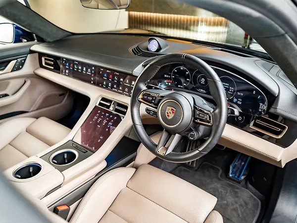 Porsche Taycan Turbo - Photo 7