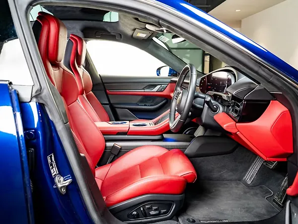 Porsche Taycan Turbo - Photo 5