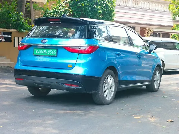 BYD e6 GL - Photo 5