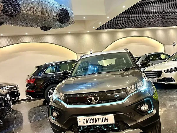Tata Nexon EV XZ Plus - Photo 2