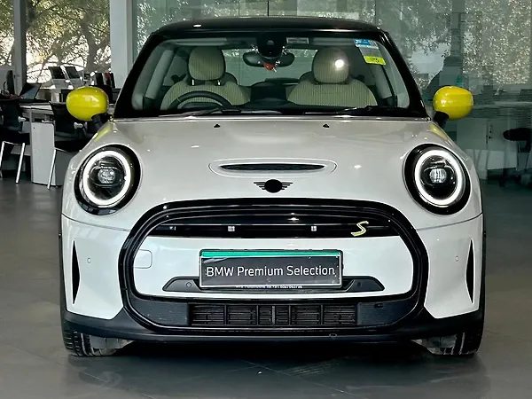 Mini Cooper SE 3-Door - Photo 1