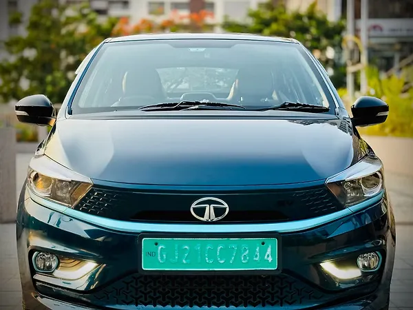 Tata Tigor EV XZ Plus Dual Tone - Photo 3