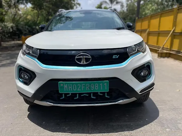 Tata Nexon EV XZ Plus LUX - Photo 1