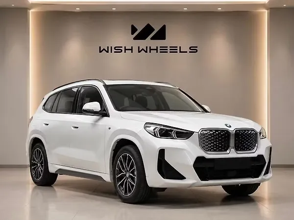 BMW iX1 eDrive20L M Sport - Photo 3