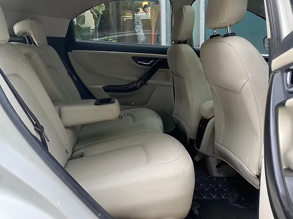Tata Nexon EV XZ Plus LUX - Photo 7