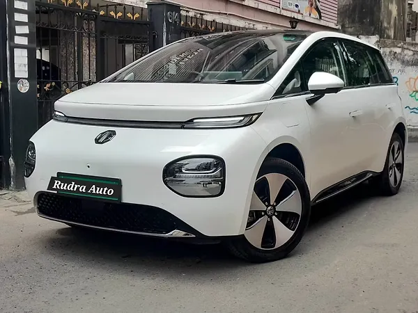 MG Windsor EV Essence 38.0 kWh - Photo 4