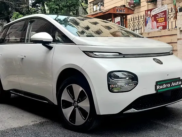 MG Windsor EV Essence 38.0 kWh - Photo 5