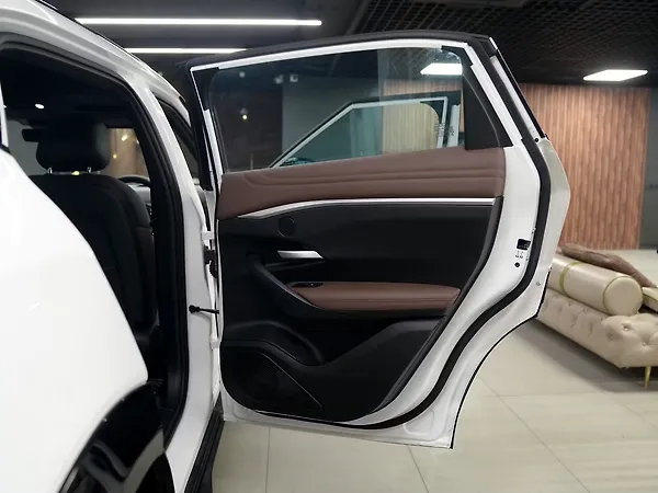 VinFast VF7 Sky Infinity - Photo 5