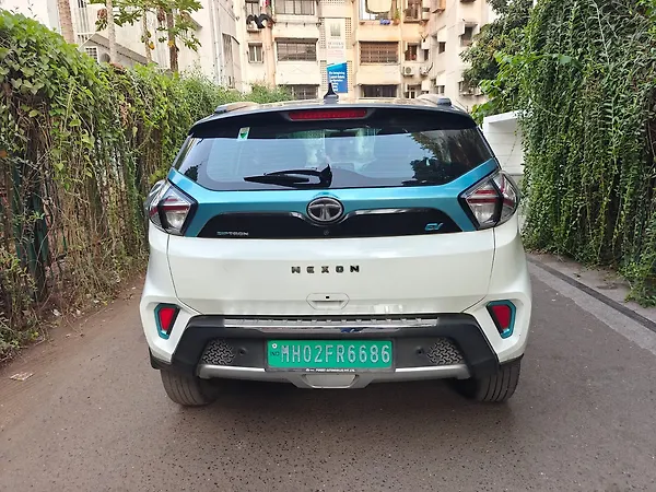 Tata Nexon EV XZ Plus - Photo 3