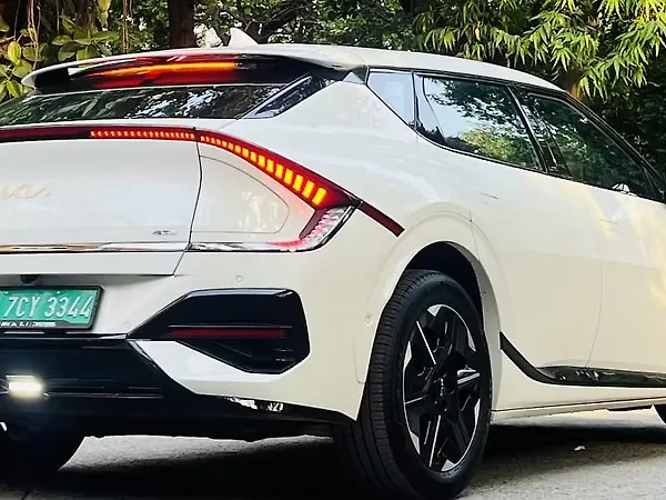 Kia EV6 GT Line AWD - Photo 3
