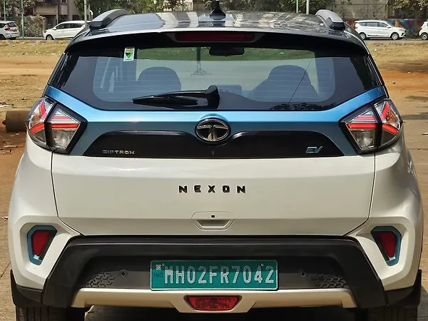 Tata Nexon EV XZ Plus - Photo 5