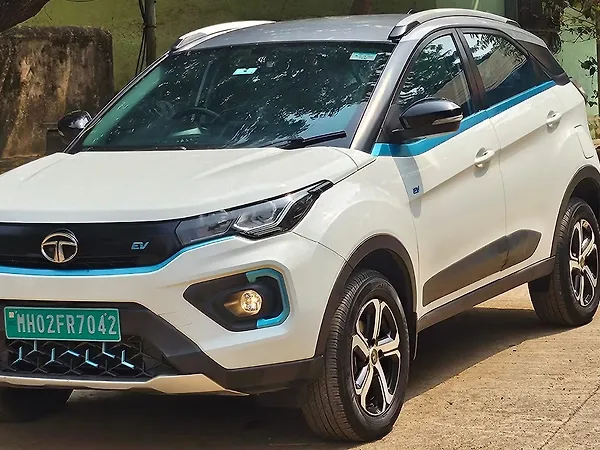 Tata Nexon EV XZ Plus - Photo 6