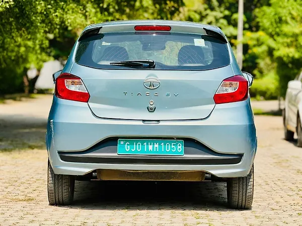 Tata Tiago EV XZ Plus Long Range [2022-2025] - Photo 7