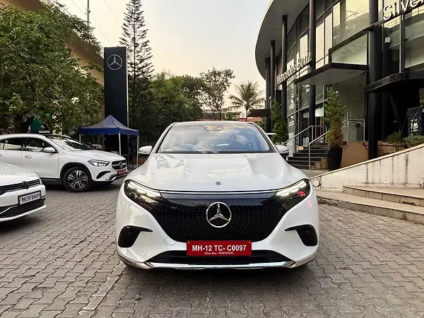 Mercedes-Benz EQS SUV 450 5 Seater - Photo 1