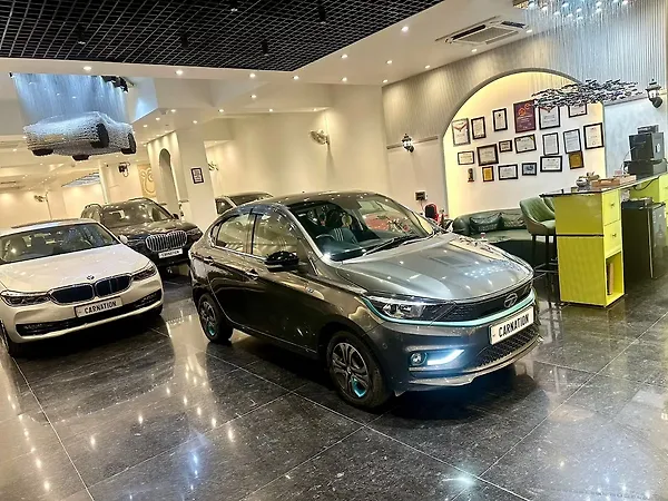Tata Tigor EV XZ Plus 26.0 kWh - Photo 2