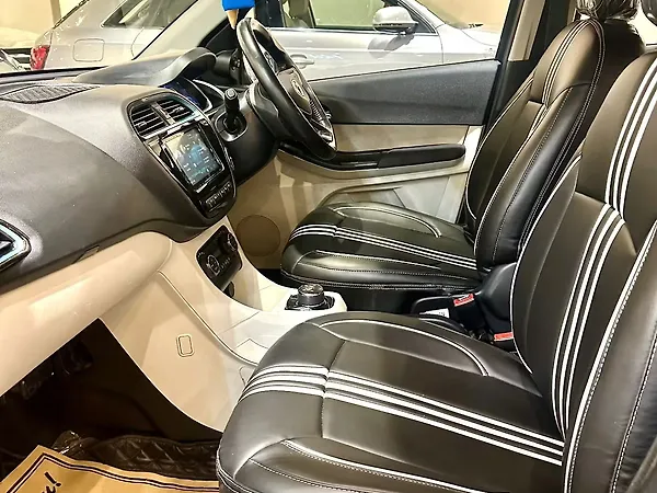 Tata Tigor EV XZ Plus 26.0 kWh - Photo 4