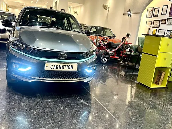 Tata Tigor EV XZ Plus 26.0 kWh - Photo 8