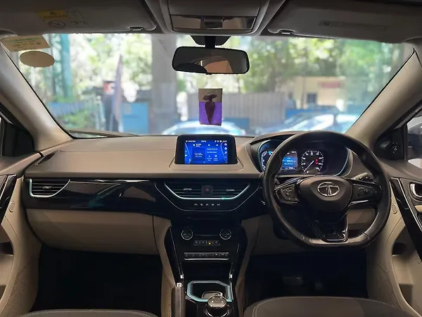 Tata Nexon EV XZ Plus - Photo 7