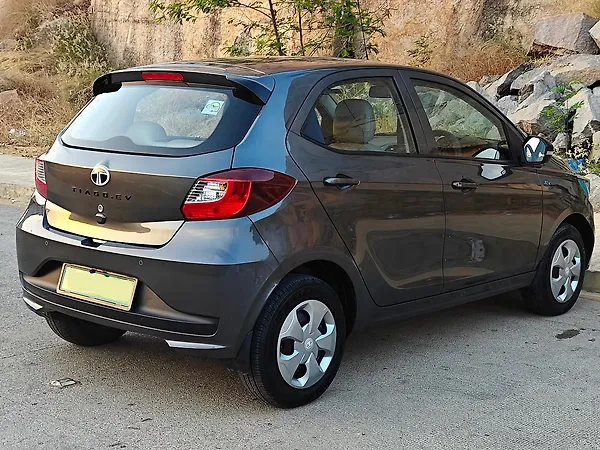 Tata Tiago EV XT Long Range [2022-2025] - Photo 7