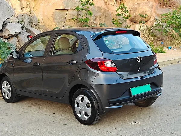 Tata Tiago EV XT Long Range [2022-2025] - Photo 8