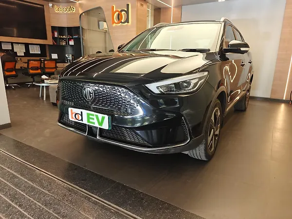 MG ZS EV Exclusive - Photo 4