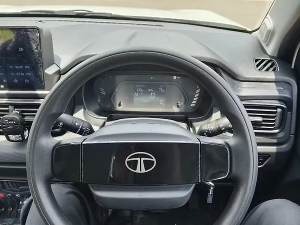 Tata Punch EV Smart Plus 3.3 - Photo 6