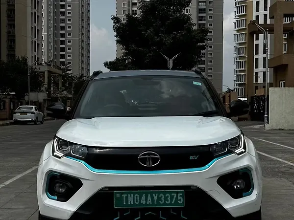 Tata Nexon EV XZ Plus - Photo 2