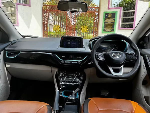 Tata Nexon EV XZ Plus - Photo 8