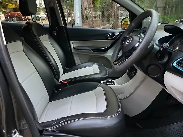 Tata Tigor EV XZ Plus Dual Tone - Photo 6