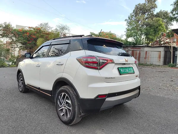 Mahindra XUV400 EL 39.4 KWH - Photo 6