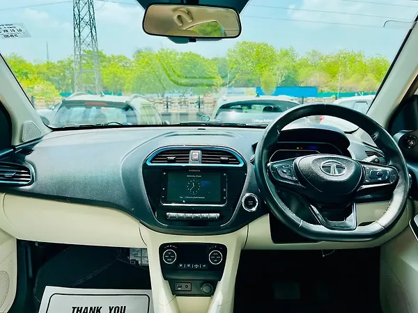 Tata Tiago EV XZ Plus Tech LUX Long Range [2022-2025] - Photo 8