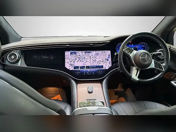 Mercedes-Benz EQE SUV 500 4MATIC - Photo 4