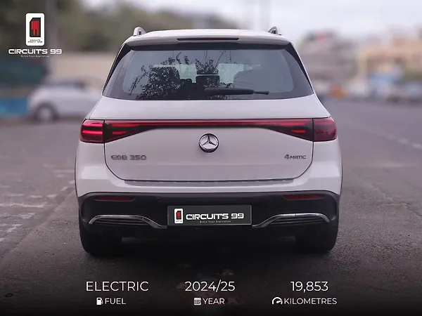 Mercedes-Benz EQB 350 4MATIC - Photo 4