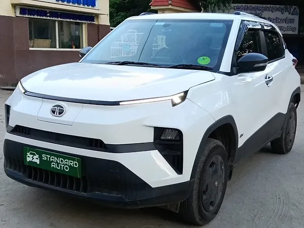 Tata Punch EV Smart Plus 3.3 - Photo 4