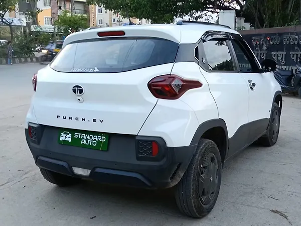 Tata Punch EV Smart Plus 3.3 - Photo 6