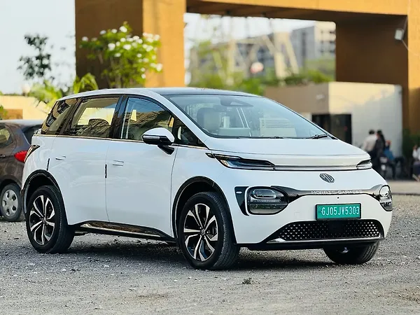 MG Windsor EV Essence Pro 52.9 kWh - Photo 3