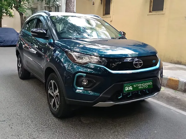 Tata Nexon EV XZ Plus - Photo 3