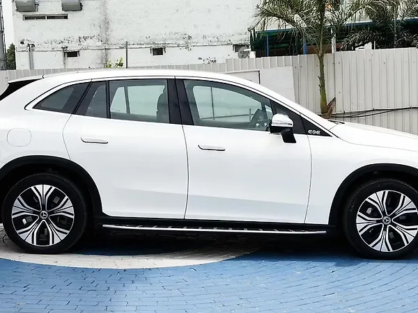 Mercedes-Benz EQE SUV 500 4MATIC - Photo 3